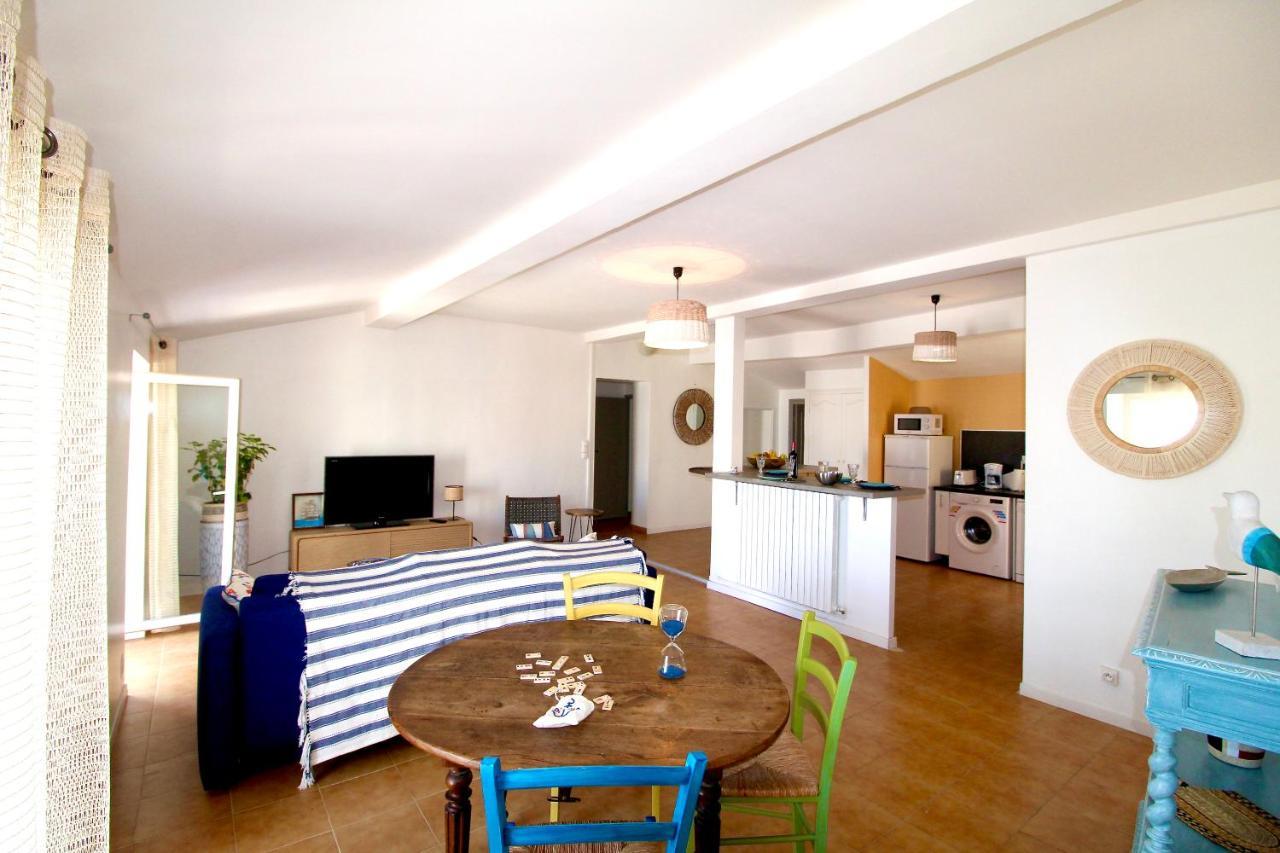 Grand Appartement Avec Vue Sur Quai Sete Exterior photo