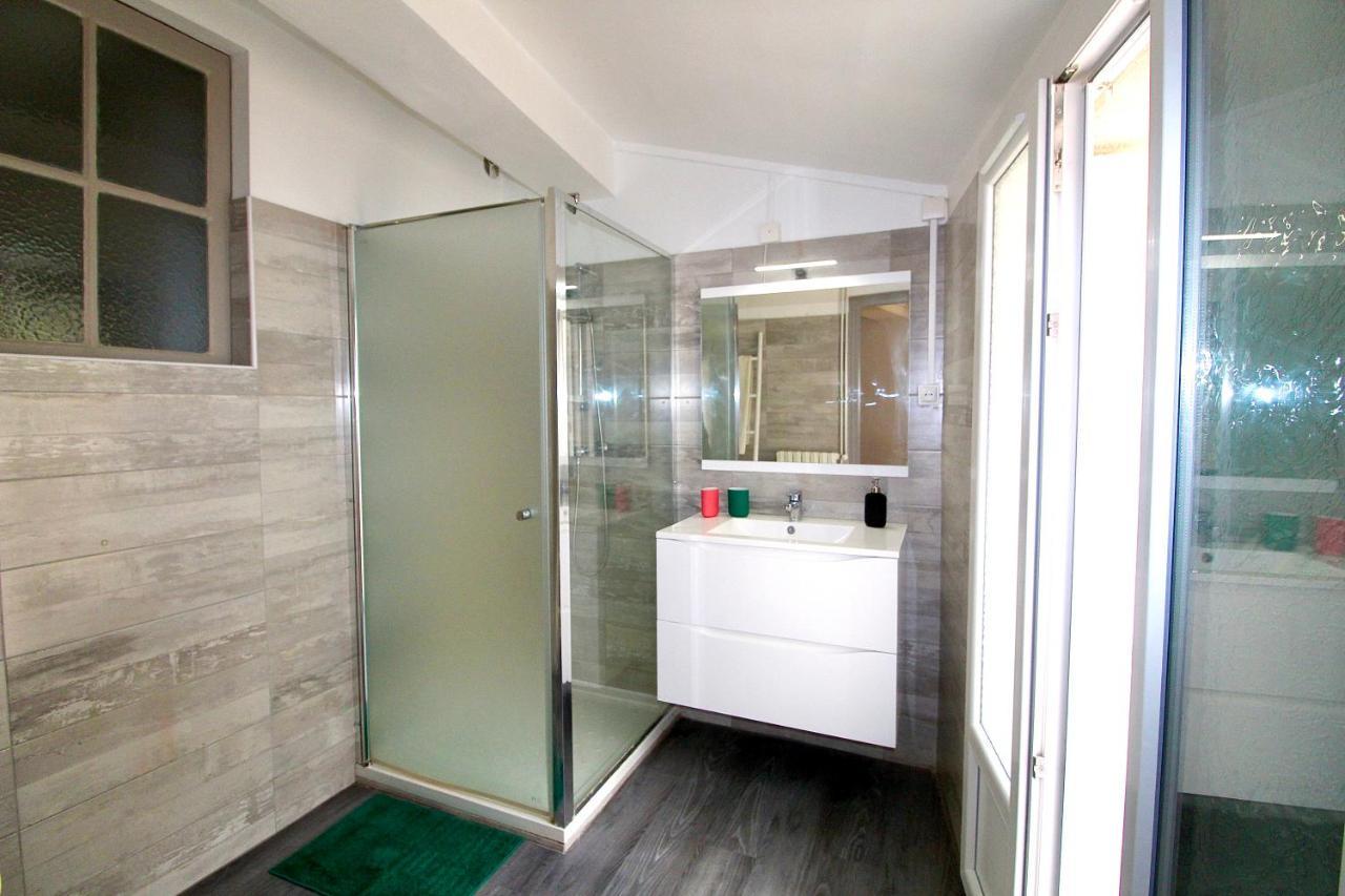 Grand Appartement Avec Vue Sur Quai Sete Exterior photo